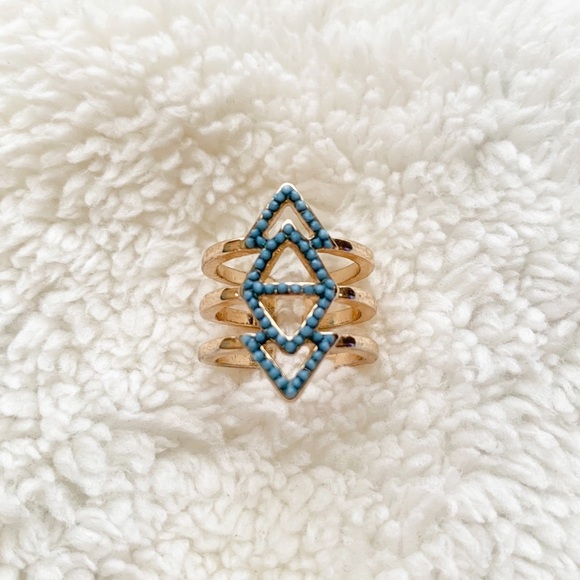 Gold tribal design ring🌟 - Picture 1 of 4